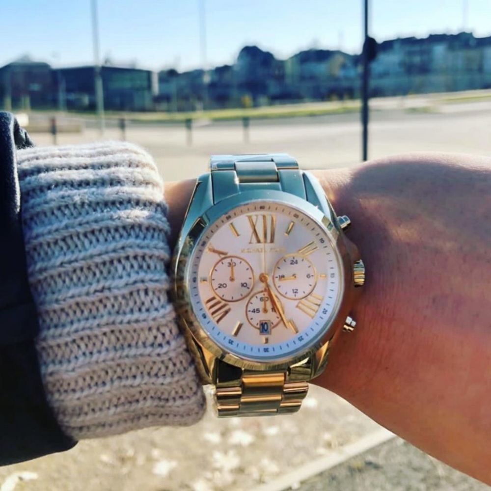 MICHAEL KORS • Bradshaw Bracelet Chronograph Watch - Picture 8 of 8